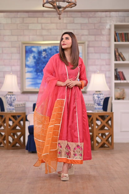 Nida Yasir Angrakha {3 Piece} - theraaspret.com