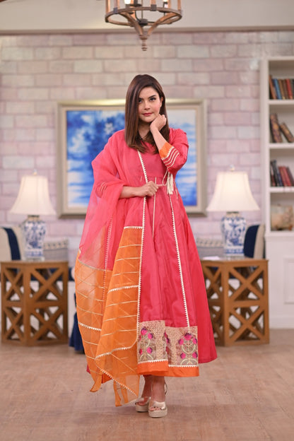 Nida Yasir Angrakha {3 Piece} - theraaspret.com